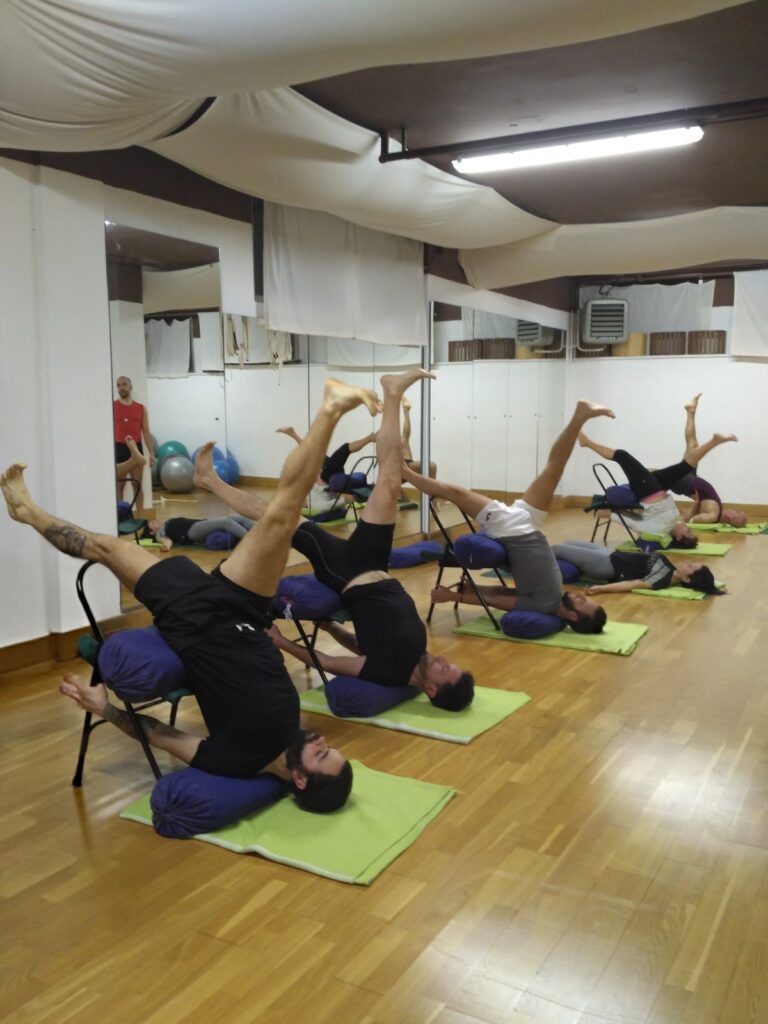 corso yoga iyengar dinamico
